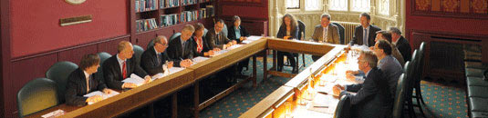 An image showing a meeting of the Press Syndicate