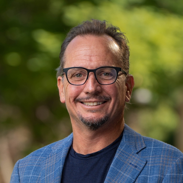 Dr Damien Fordham