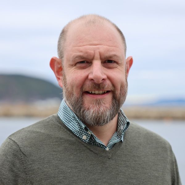 Dr Andy Booth