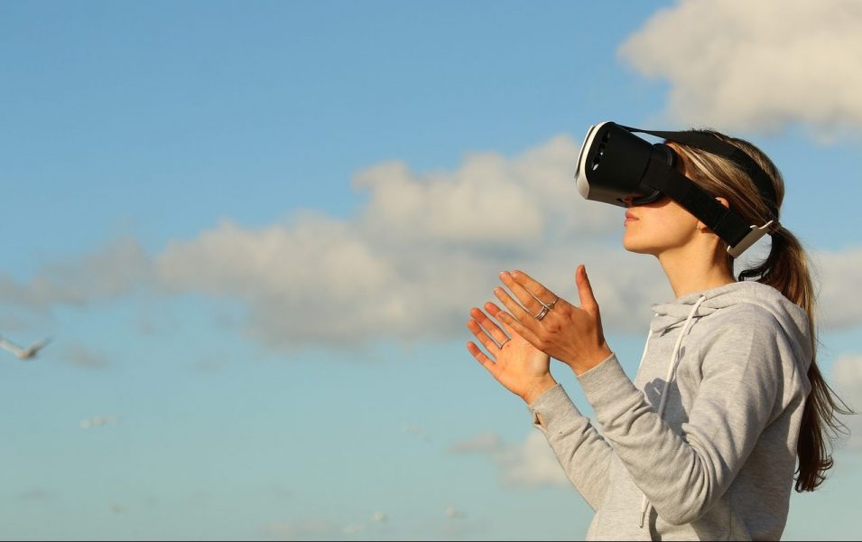 Gør det godt Kakadu I første omgang Using virtual reality in the ESL classroom | Cambridge English