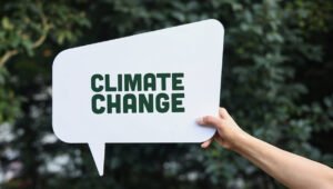 Speech bubble with the word climate change