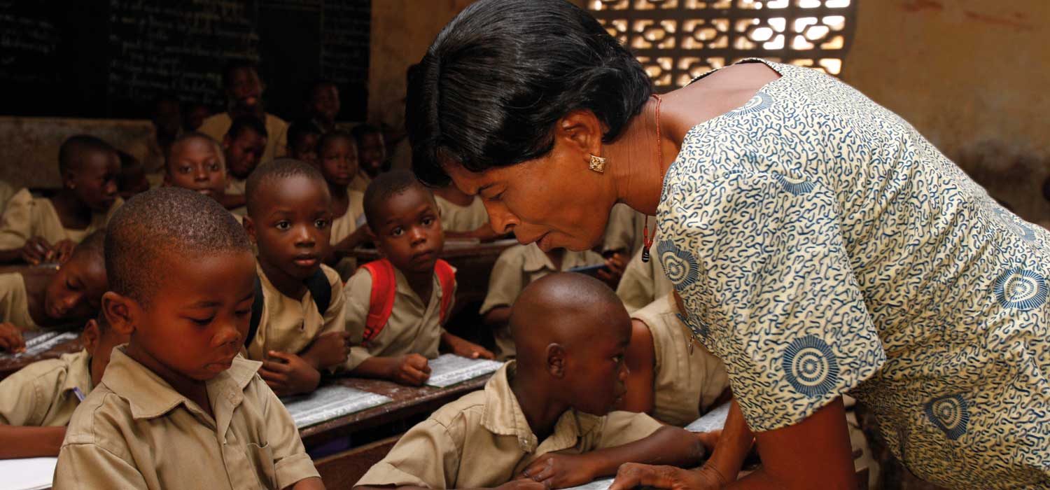 teacher with class of students