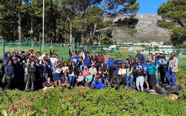 Cape Town colleagues in partnership with Greenpops Fynbos for the Future project