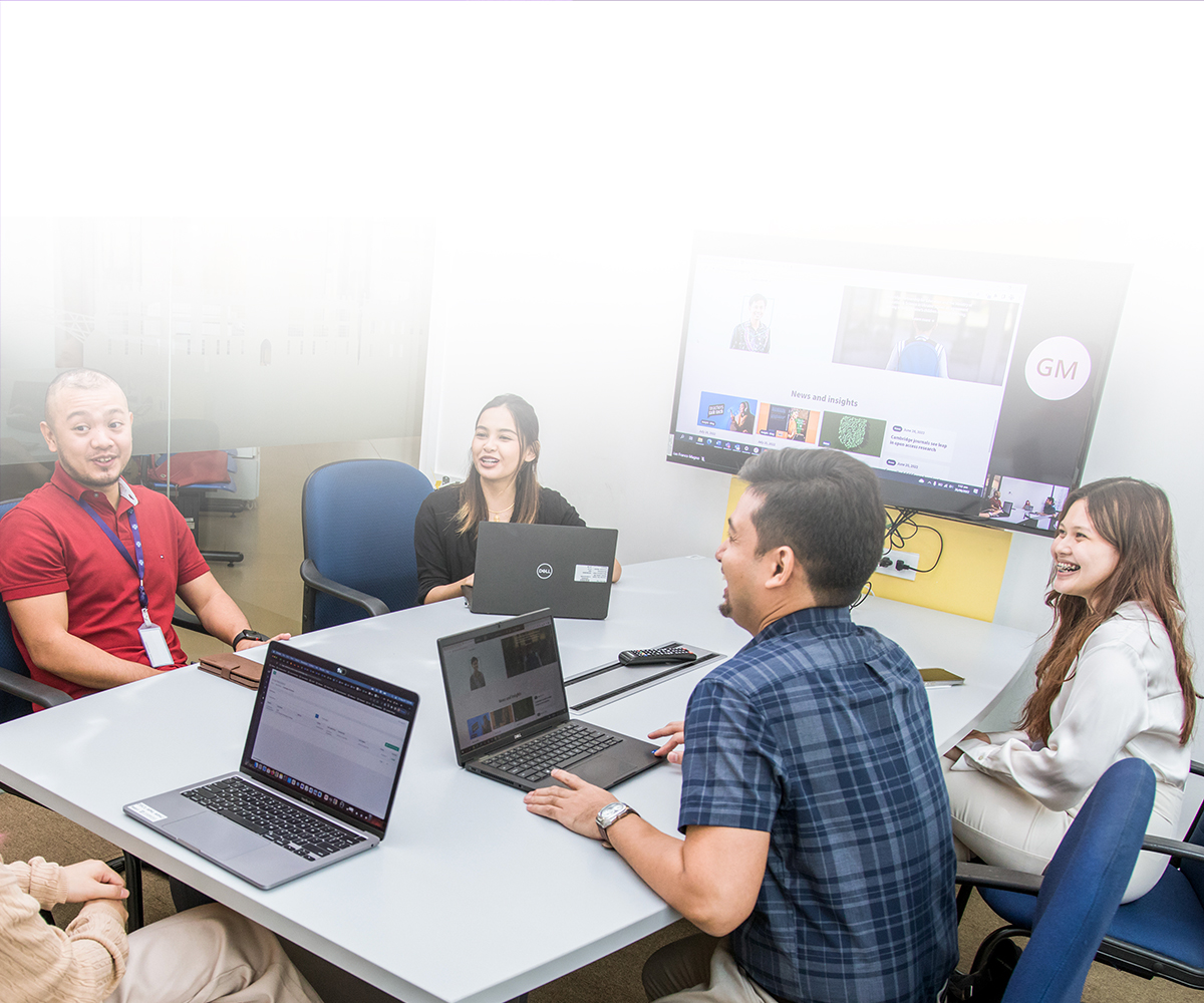 Cambridge colleagues in Manila